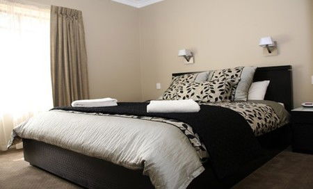 St Francis Winery - Accommodation QLD 1