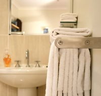 Beach House Bed  Breakfast - Accommodation QLD