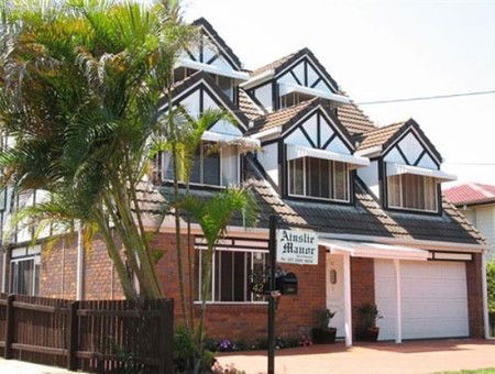 Ainslie Manor BandB - Accommodation QLD 1