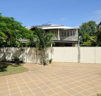 Harbourside BB - Accommodation QLD