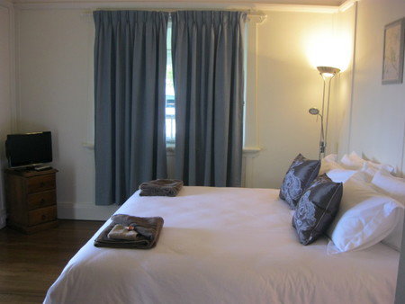 Blooms Cottage - Accommodation QLD 1