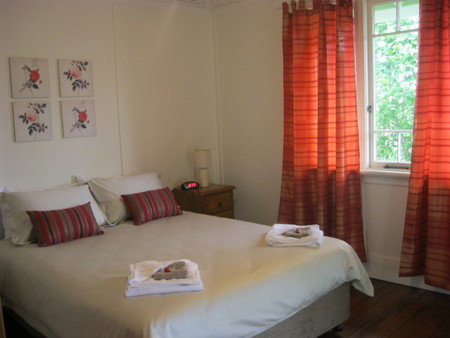 Blooms Cottage - Accommodation QLD 2