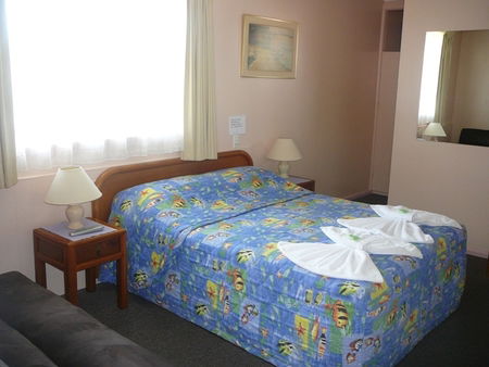 Civic Motel Grafton - Accommodation QLD 3
