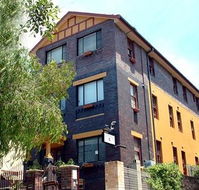 Sinclairs Of Bondi Budget Accommodation - Accommodation QLD