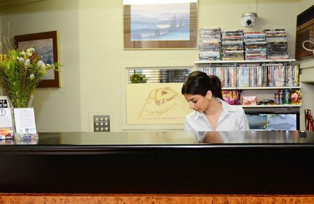 Bankstown Motel 10 - Accommodation QLD 1