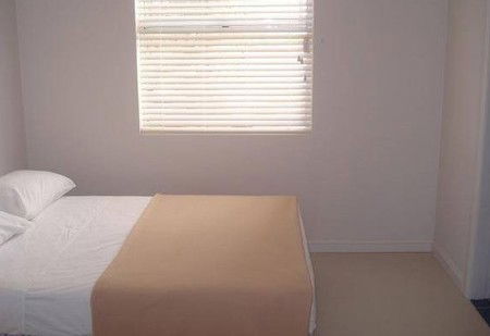 Manly Beach House - Accommodation QLD 5