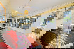 Barbara's Budget Accommodation - Accommodation QLD 0