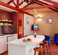 Arbour Cottage - Accommodation QLD