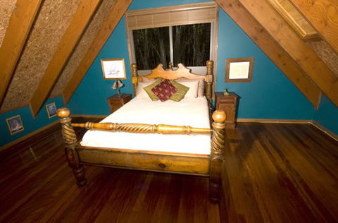 Buddha's Bungalow - Accommodation QLD 0