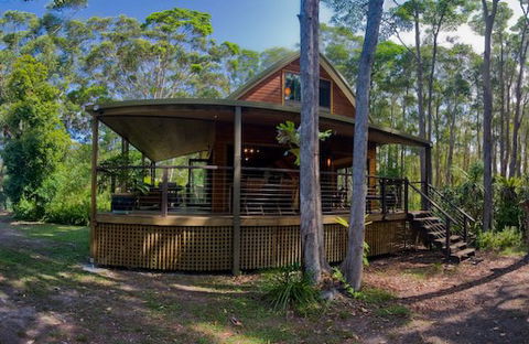 Buddha's Bungalow - Accommodation QLD 3