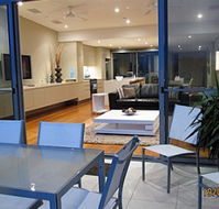 Beach House 2  Vue - Accommodation QLD