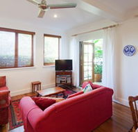 Broadview Waterfront Apartments - Accommodation QLD