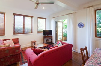 Broadview Waterfront Apartments - Accommodation QLD 0