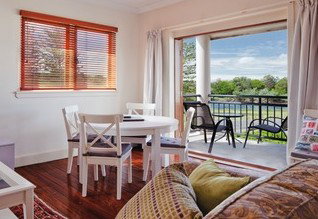 Broadview Waterfront Apartments - Accommodation QLD 1