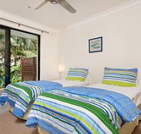Byron  Clark's - Accommodation QLD