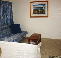 Fiesta Palms - Accommodation QLD