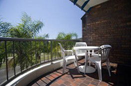 Pacific Apartments - Accommodation QLD 1