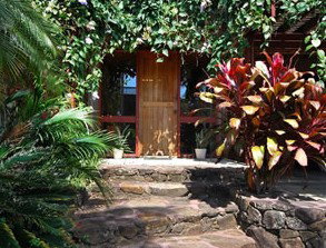 Cape Breeze - Accommodation QLD 5