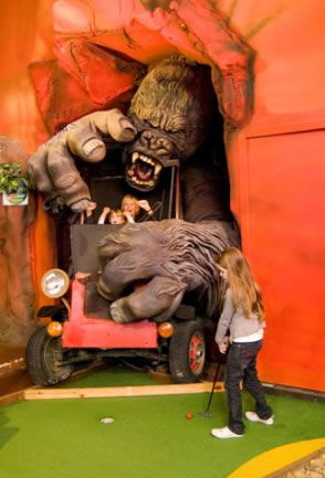 King Tutts Putt Putt - Accommodation QLD 3