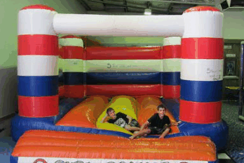 Fun Station - Midland - Accommodation QLD 1
