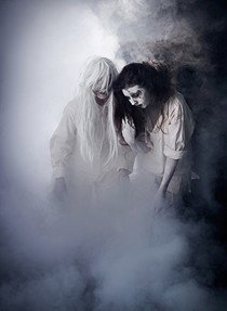 Jenny Port Gallery - Accommodation QLD 1