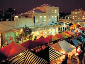 South Bank Lifestyle Market - Accommodation QLD 0