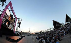 Sydney Opera House - Accommodation QLD 2