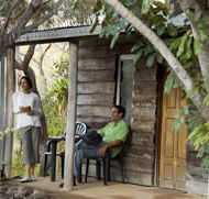 Hidden Valley Tours - Accommodation QLD