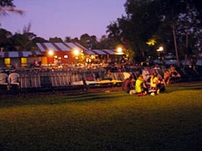 Deckchair Cinema - Accommodation QLD 3