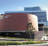Roundhouse Theatre - Accommodation QLD