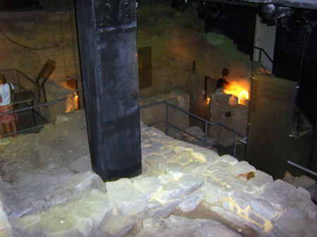 The Rocks Ghost Tours - Accommodation QLD 2