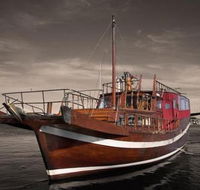 Oriental Queen Cruises - Accommodation QLD