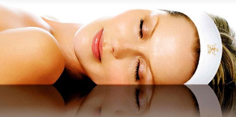 The Revival Lounge - Accommodation QLD 0