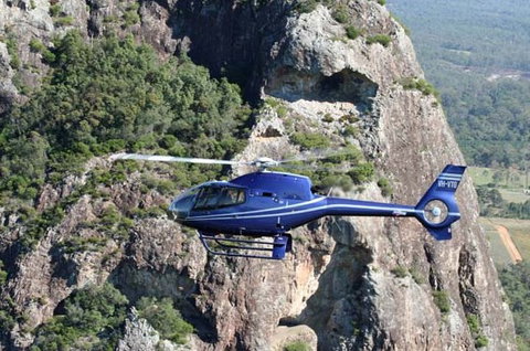 Executive Helicopters - Accommodation QLD 2