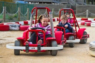 The Zone Family Entertainment Complex - Accommodation QLD 8