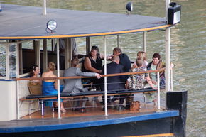 Emmylou Paddle Steamer - Accommodation QLD 4