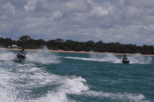 Aquavue Cafe Watersports - Accommodation QLD
