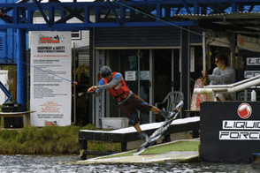 Cable Ski Logan - Accommodation QLD 2