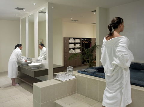 The Golden Door Spa & Health Club At Mirage Resort - Accommodation QLD 1