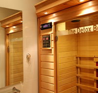 The Boardwalk Spa - Accommodation QLD