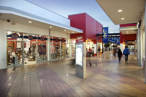 Harbour Town Adelaide - Accommodation QLD 4
