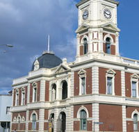Boulder Town Hall - Accommodation QLD