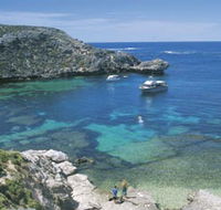 Fish Hook Bay - Accommodation QLD