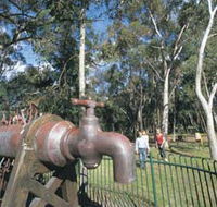 Mundaring Community Sculpture Park - Accommodation QLD