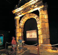 Batavia Shipwreck - Accommodation QLD