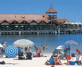 Sorrento Quay - Accommodation QLD 0