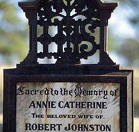 Old Southern Cross Cemetery - Accommodation QLD