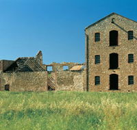 Clinchs Mill - Accommodation QLD