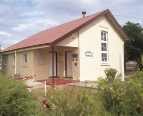 Coyrecup WA Accommodation QLD