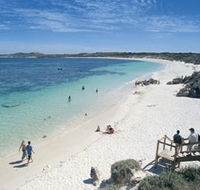Salmon Bay - Accommodation QLD
